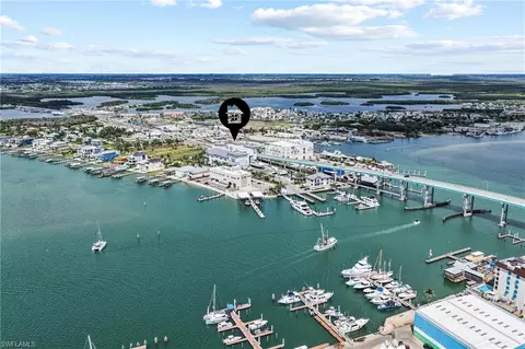 19281 Apt 44 San Carlos Blvd, Fort Myers Beach, FL 33931