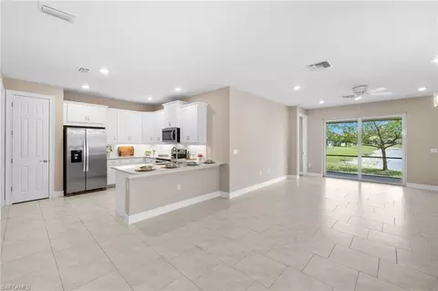 1052 Tranquil Brook Dr, Naples, FL 34114