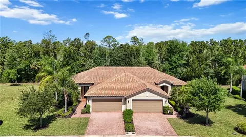 9074 Triangle Palm Ln, Fort Myers, FL 33913