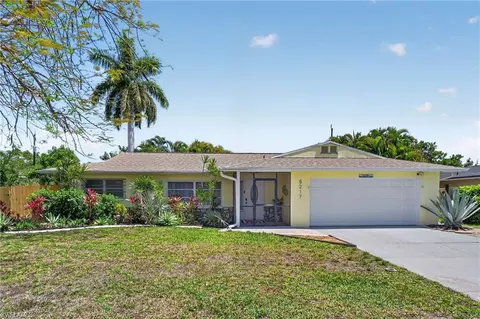 5217 Elm Ct, Cape Coral, FL 33904
