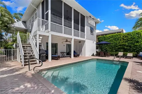 Exterior - 1286 Rainbow Ct, Naples, FL 34110 photo 7 of 13