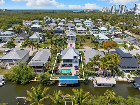View/Area - 1286 Rainbow Ct, Naples, FL 34110 photo 3 of 7