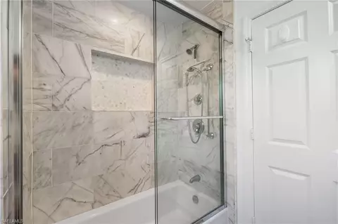 Bath - 1286 Rainbow Ct, Naples, FL 34110 photo 2 of 7