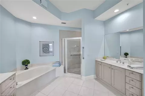 Bath - 9038 Cascada Way #102, Naples, FL 34114 photo 2 of 3