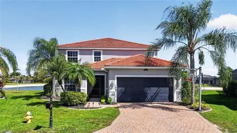 2645 Fishtail Palm Ct, Naples, FL 34120