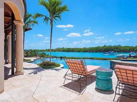 840 Admiralty Parade E, Naples, FL 34102