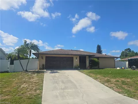 4472 30th Pl SW, Naples, FL 34116