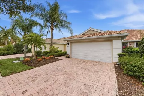 8658 Genova Ct, Naples, FL 34114