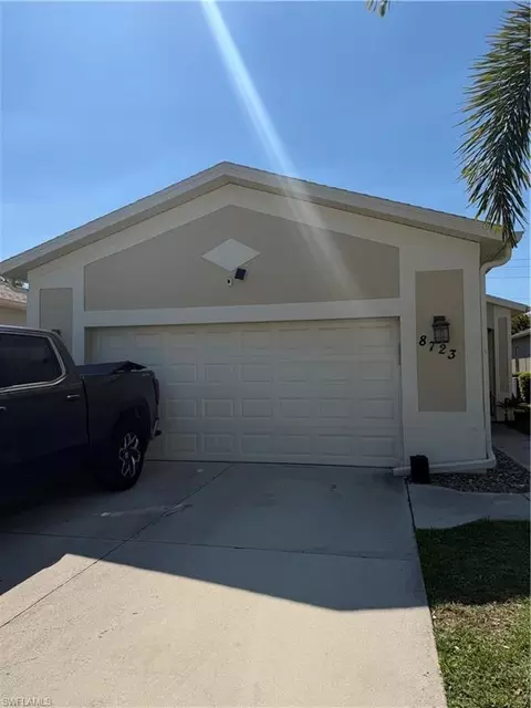 8723 Ibis Cove Cir, Naples, FL 34119