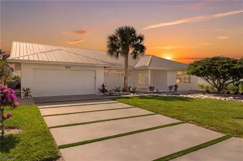 454 Flamingo Ave, Naples, FL 34108