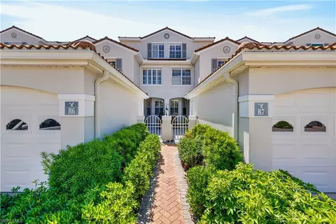 8420 Excalibur Cir #R7, Naples, FL 34108