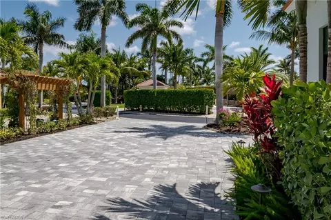 13617 Snapper Ln, Naples, FL 34114 photo 12