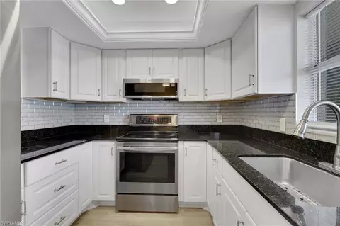 5499 Rattlesnake Hamm Rd #2, Naples, FL 34113