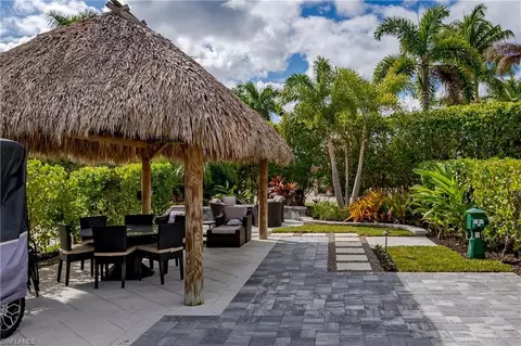 13609 Snapper Ln, Naples, FL 34114 photo 6