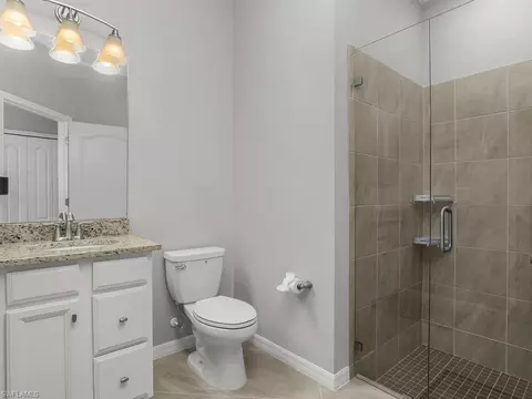 Bath - 17575 Kinzie Ln, Estero, FL 33928 photo 3 of 4