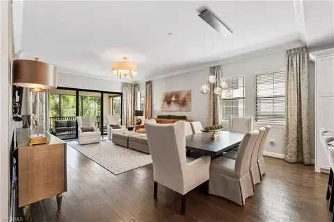 16386 Viansa Way #102, Naples, FL 34110