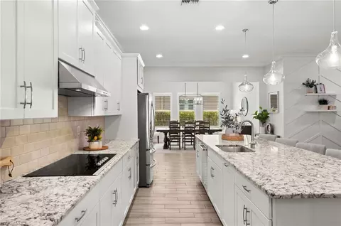 Kitchen - 3769 Helmsman Dr, Naples, FL 34120 photo 3 of 3