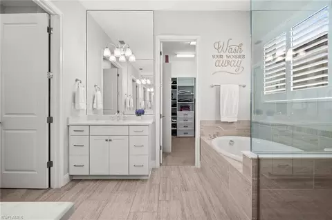 Bath - 3769 Helmsman Dr, Naples, FL 34120 photo 6 of 7