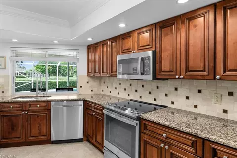 Kitchen - 1916 Countess Ct, Naples, FL 34110 photo 2 of 5