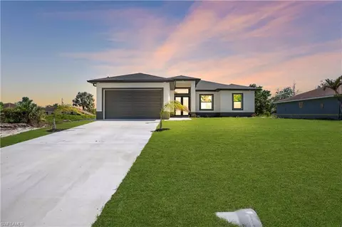 2615 45th St SW, Lehigh Acres, FL 33976