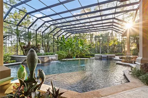 4457 Club Estates Dr, Naples, FL 34112