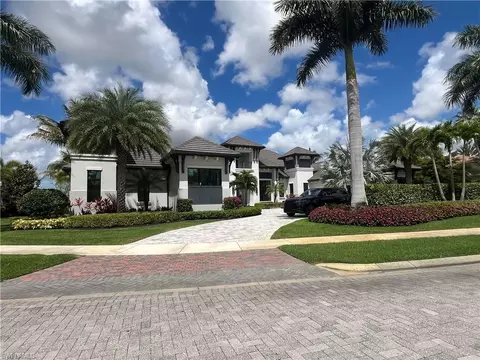 5949 Sunnyslope Dr, Naples, FL 34119