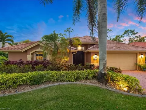 1309 Briarwood Ct, Naples, FL 34104