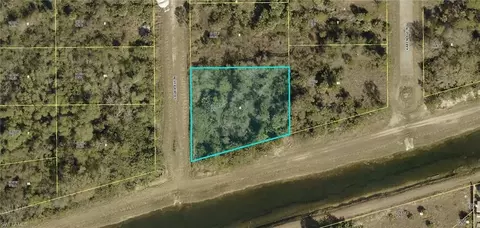 2804 Laura Ave N, Lehigh Acres, FL 33971