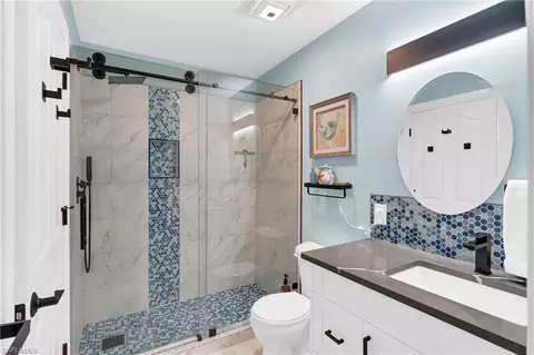 Bath - 8670 Mustang Dr, Naples, FL 34113 photo 3 of 3