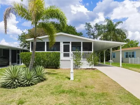 36 Le Mans Dr, Naples, FL 34112