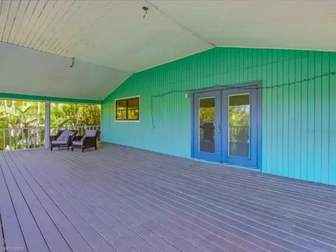 Exterior - 2022 Frederick St, Naples, FL 34112 photo 7 of 8