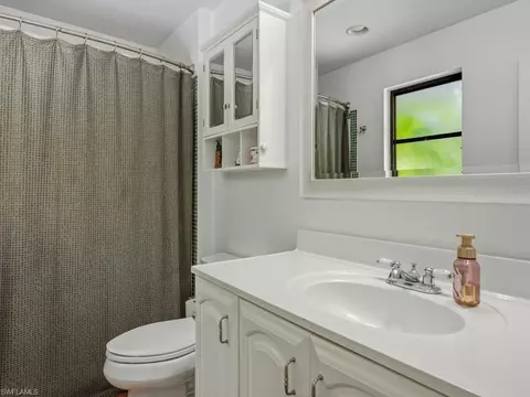 Bath - 2022 Frederick St, Naples, FL 34112 photo 1 of 2