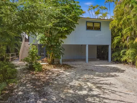 Exterior - 2022 Frederick St, Naples, FL 34112 photo 2 of 8