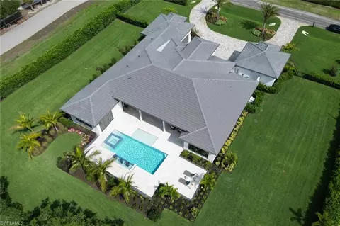Exterior - 12 Banyan Rd, Naples, FL 34108 photo 11 of 11
