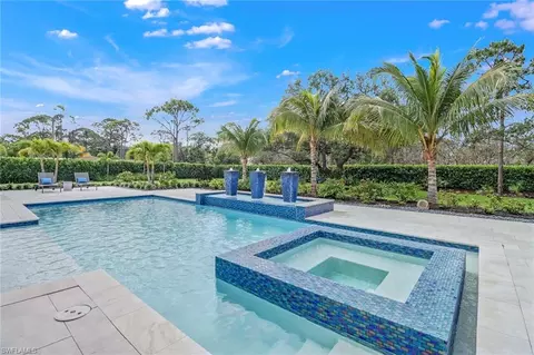 Exterior - 12 Banyan Rd, Naples, FL 34108 photo 9 of 11