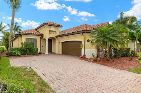 28521 Westmeath Ct, Bonita Springs, FL 34135