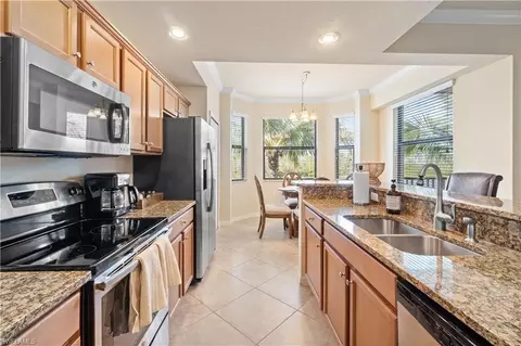 Kitchen - 9727 Acqua Ct #436, Naples, FL 34113 photo 2 of 2