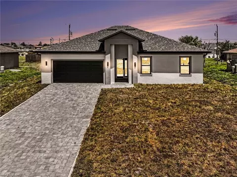 1727 NE 12th Ter, Cape Coral, FL 33909