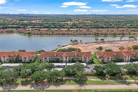 View/Area - 2720 Cypress Trace Cir #2935, Naples, FL 34119 photo 4 of 7