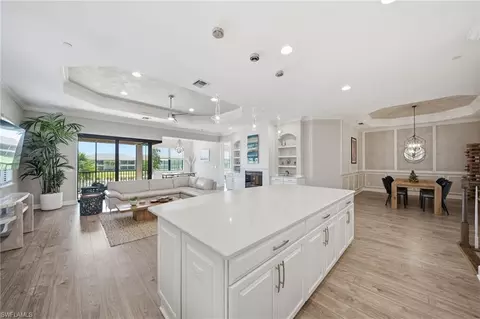 9658 Montelanico Loop #201, Naples, FL 34119