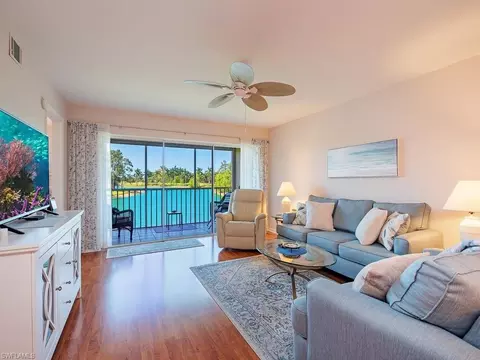 3675 Amberly Cir #C207, Naples, FL 34112