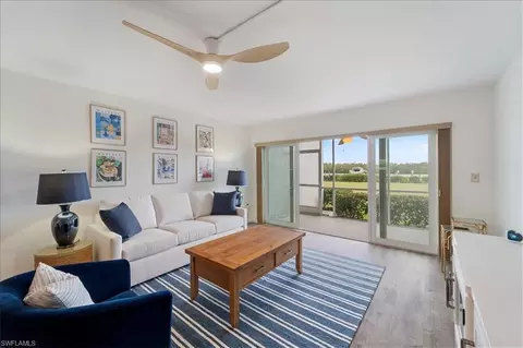 307 Goodlette-frank Rd S #B202, Naples, FL 34102