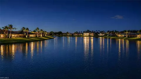 2915 Cinnamon Bay Cir, Naples, FL 34119