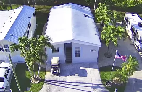 435 Cheetah Dr #435, Naples, FL 34114