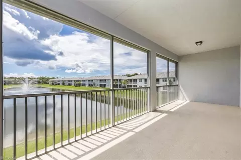 2633 Seychelles Cir #2307, Naples, FL 34112