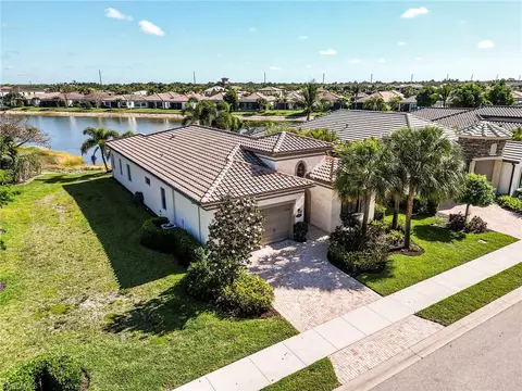 View/Area - 9263 Glenforest Dr, Naples, FL 34120 photo 4 of 9