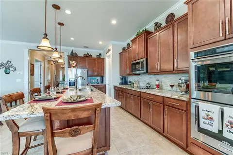 Kitchen - 9263 Glenforest Dr, Naples, FL 34120 photo 5 of 5