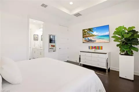 Bedroom - 7157 Dominica Dr, Naples, FL 34113 photo 5 of 6