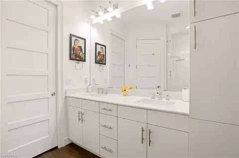 Bath - 7157 Dominica Dr, Naples, FL 34113 photo 2 of 2