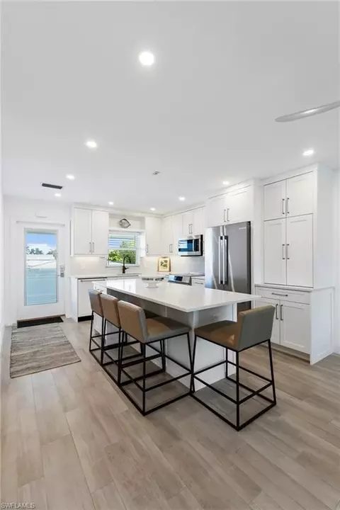 618 Broad Ave S #J618, Naples, FL 34102 photo 4
